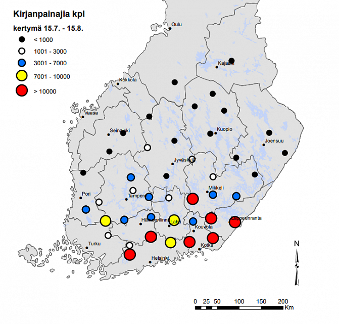 Kirjanpainajamäärät, jotka kertyivät feromonipyydyksiin loppukesällä 2022 heinäkuun puolivälin ja elokuun puolivälin välisenä aikana. Kuvataan tarkemmin tekstissä.