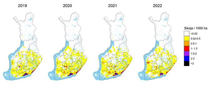 Kartoissa esitetään villisian runsaus. Alueellisesti eniten villisikoja tavataan Kaakkois-Suomessa ja itäisellä Uudenmaalla.
