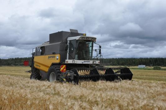 Kasvihuonekaasupäästöjen kannalta yksivuotisten kasvien viljely olisi parempi toteuttaa kivennäispellolla ja turvepellolla suosia nurmikiertoja